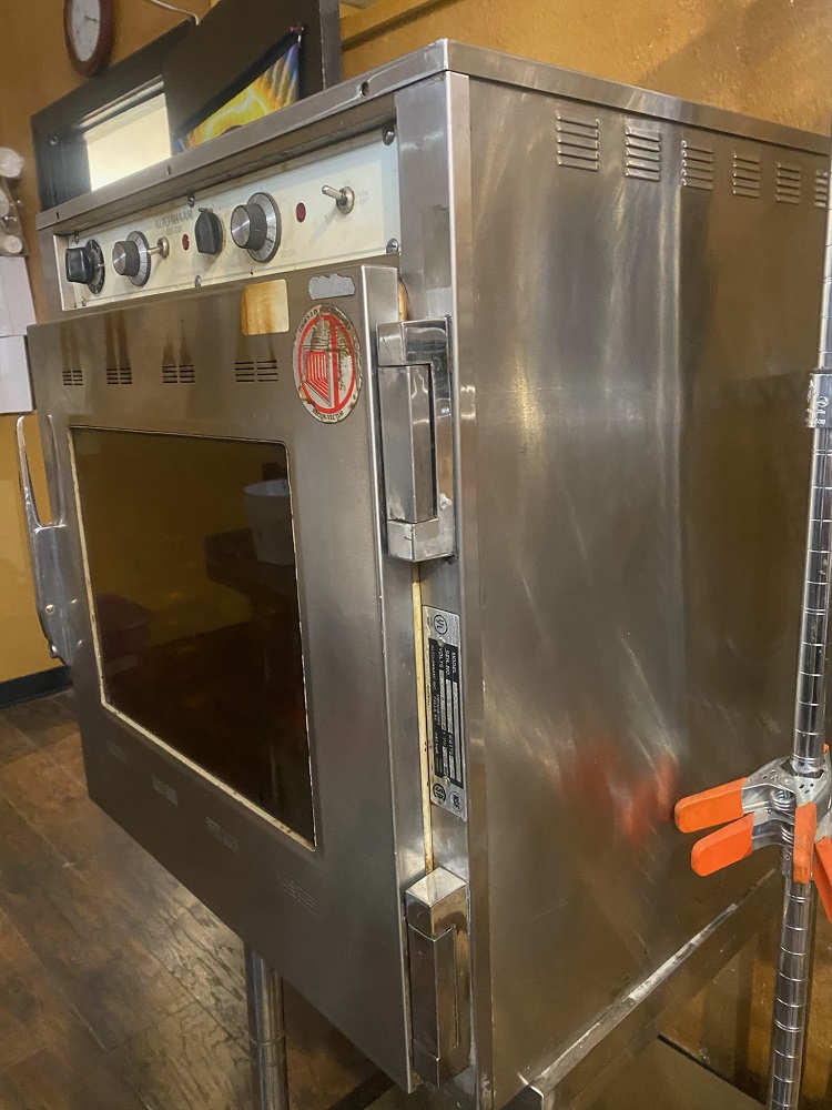 Commercial Oven Approved by Fire Dept & Electric Outlet Installed, Auto-Sham - Image 2