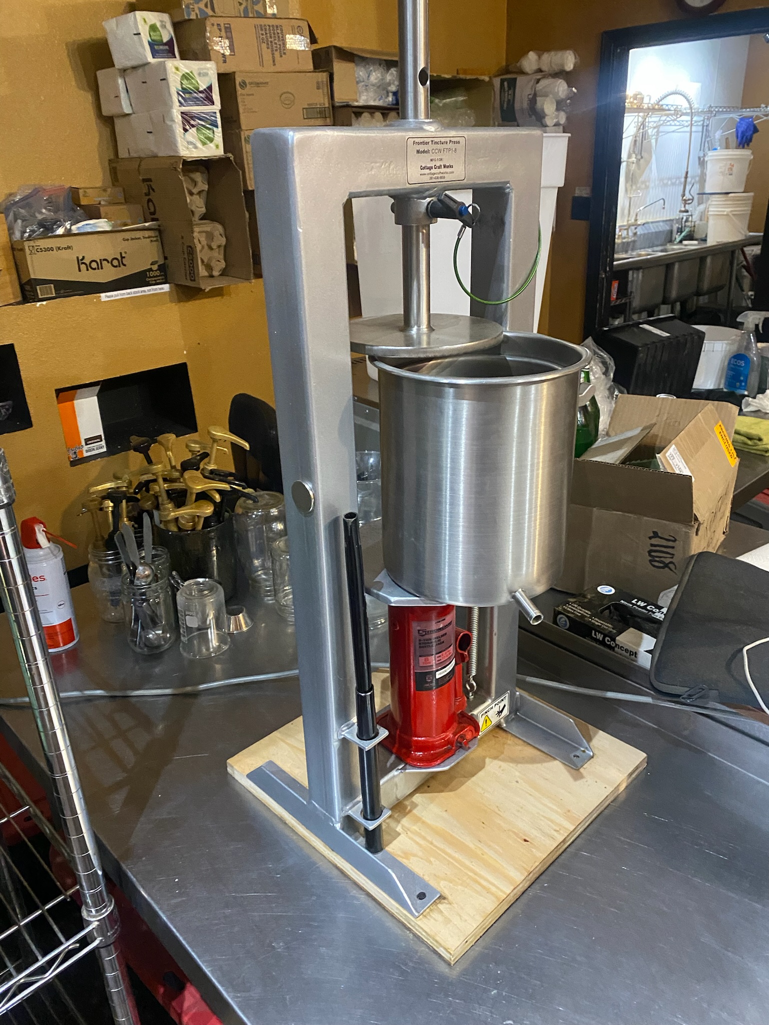 Tincture and juice Press, Amish-made hydrolic